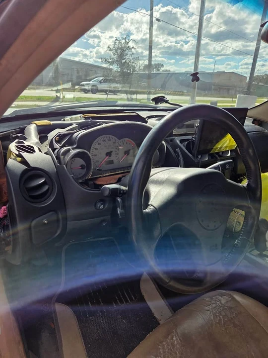 2002 Mitsubishi Eclipse 3rd Gen - Image 4 of 5