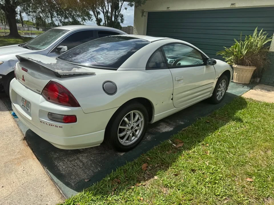 2002 Mitsubishi Eclipse 3rd Gen - Image 4 of 4
