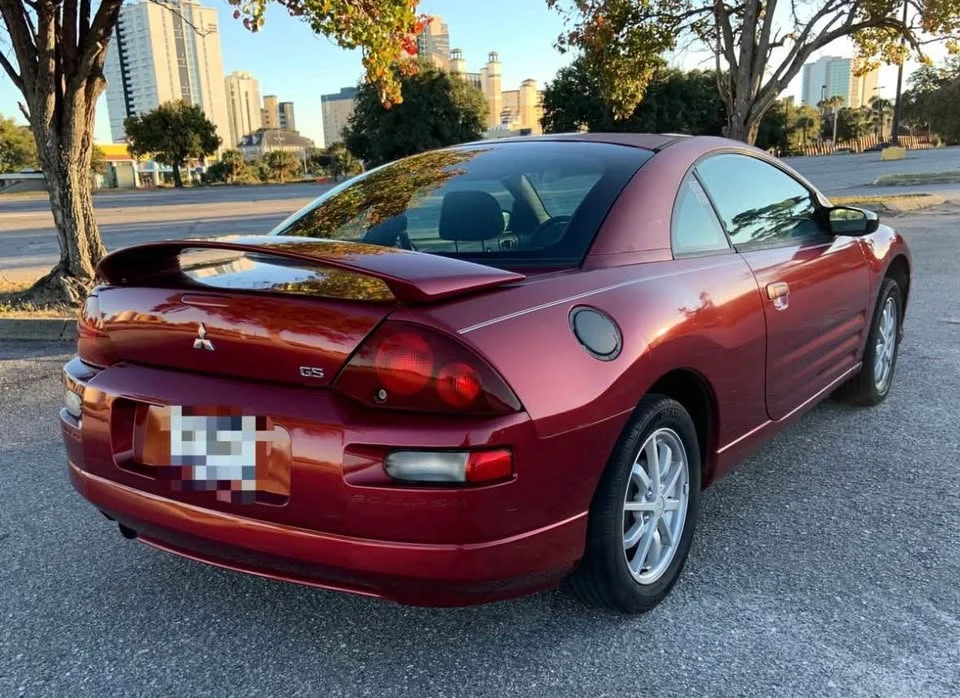 2002 Mitsubishi Eclipse 3rd Gen - Image 4 of 8