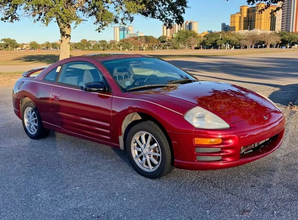 2002 Mitsubishi Eclipse 3rd Gen - Image 2 of 8