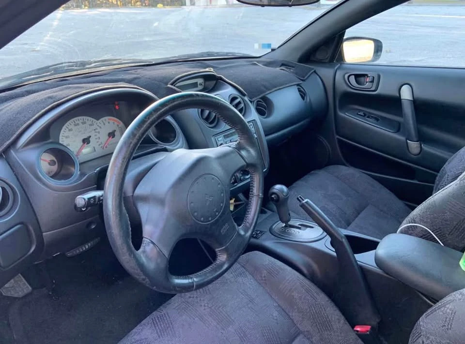 2002 Mitsubishi Eclipse 3rd Gen - Image 5 of 8