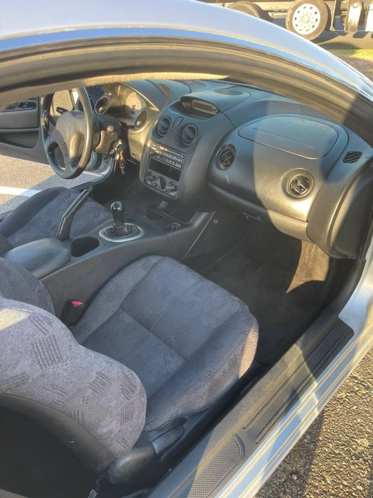 2002 Mitsubishi Eclipse 3rd Gen - Image 10 of 14