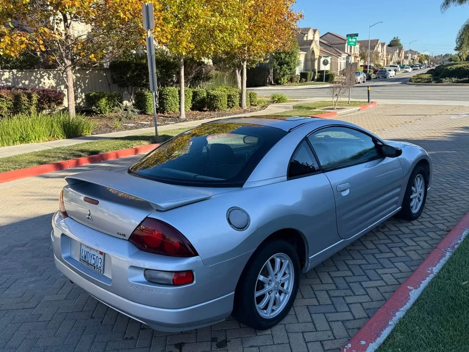 2002 Mitsubishi Eclipse 3rd Gen - Image 2 of 6
