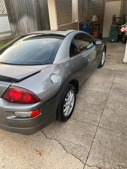 2002 Mitsubishi Eclipse 3rd Gen - Image 3 of 10