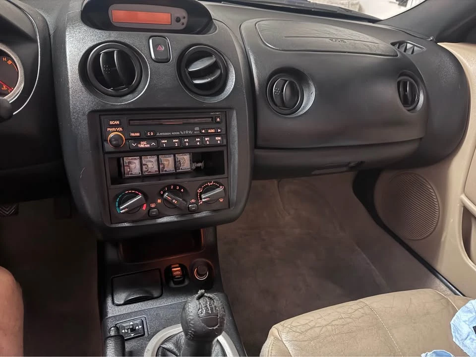 2002 Mitsubishi Eclipse 3rd Gen - Image 3 of 6