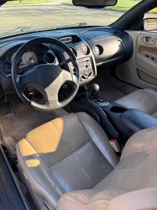 2002 Mitsubishi Eclipse 3rd Gen - Image 9 of 15
