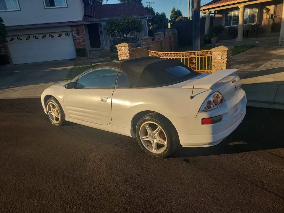 2002 Mitsubishi Eclipse 3rd Gen - Image 4 of 5