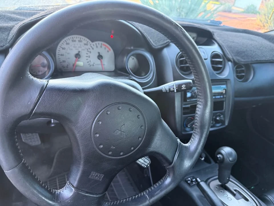 2002 Mitsubishi Eclipse 3rd Gen - Image 6 of 7