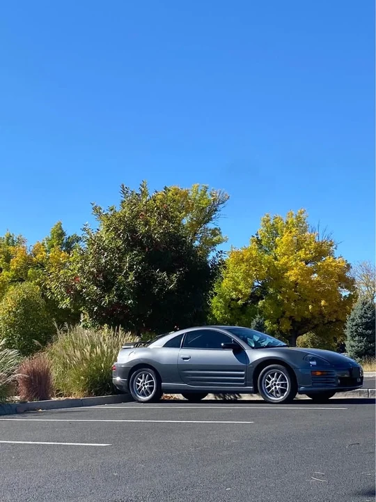 2002 Mitsubishi Eclipse 3rd Gen - Image 4 of 14