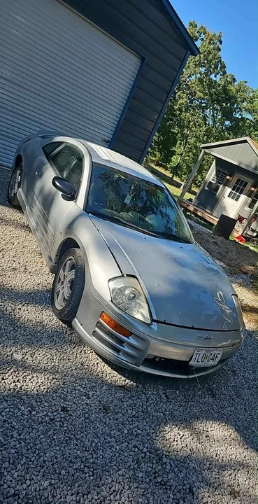 2002 Mitsubishi Eclipse 3rd Gen - Image 5 of 7