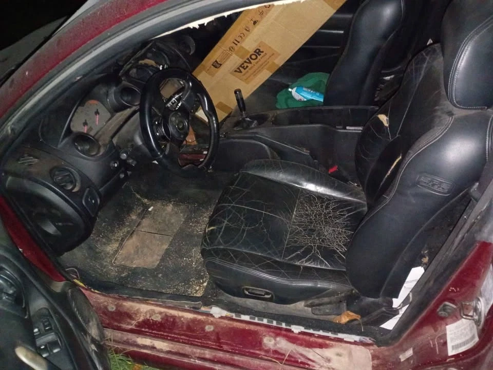 2002 Mitsubishi Eclipse 3rd Gen - Image 4 of 6
