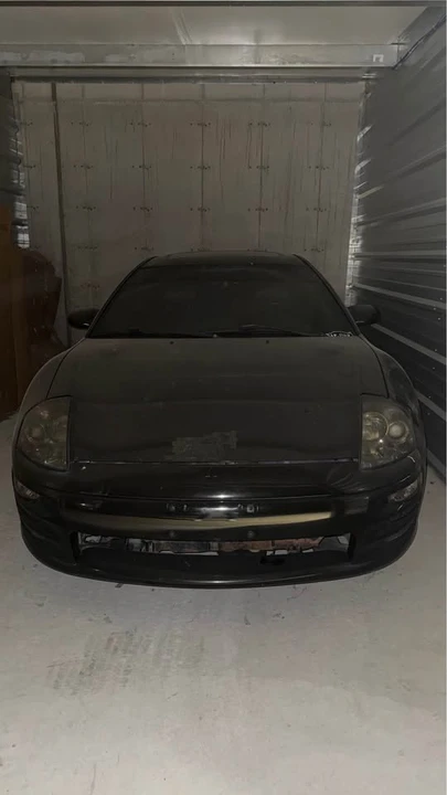 2002 Mitsubishi Eclipse 3rd Gen - Image 2 of 2