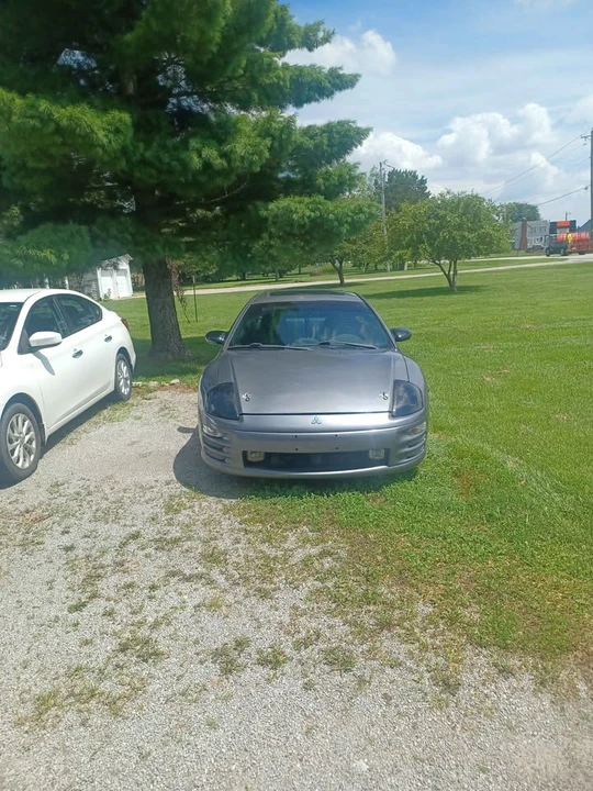 2002 Mitsubishi Eclipse 3rd Gen - Image 2 of 4