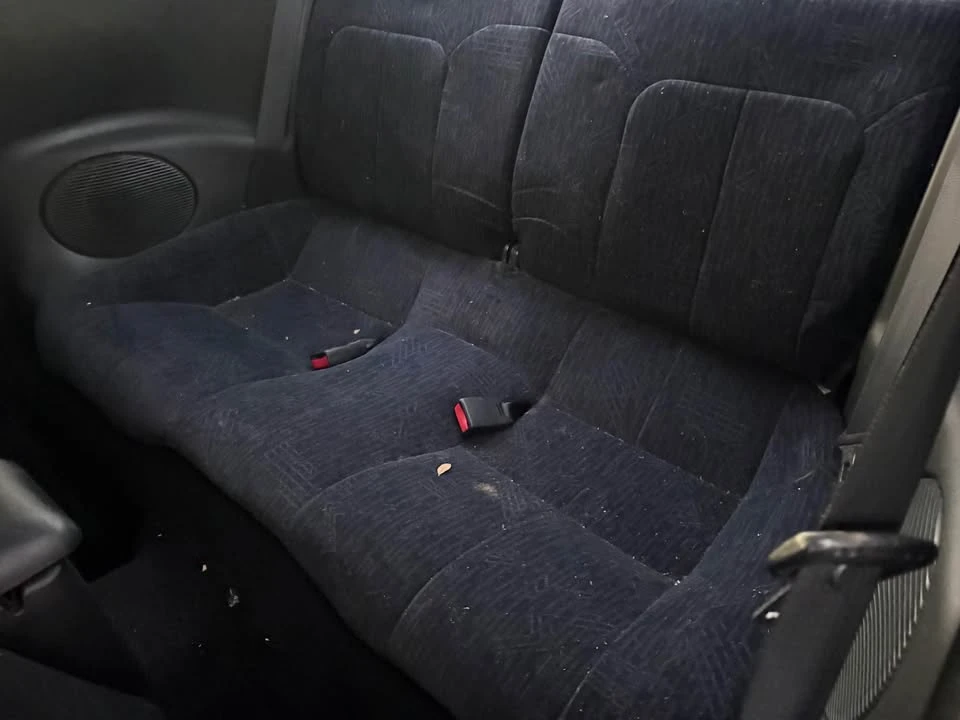 2002 Mitsubishi Eclipse 3rd Gen - Image 5 of 5