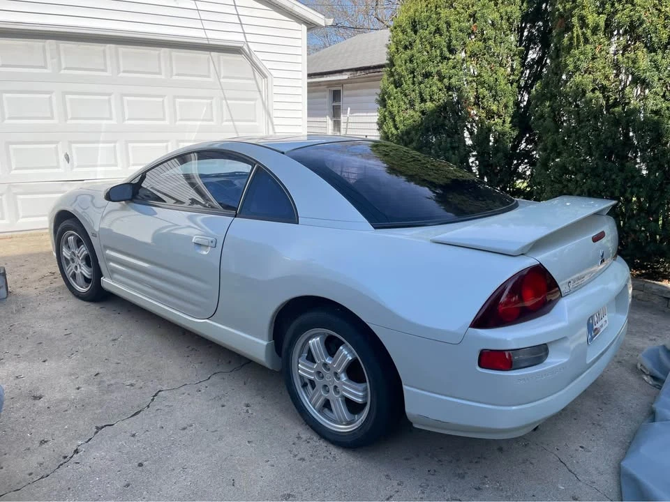 2002 Mitsubishi Eclipse 3rd Gen - Image 5 of 10