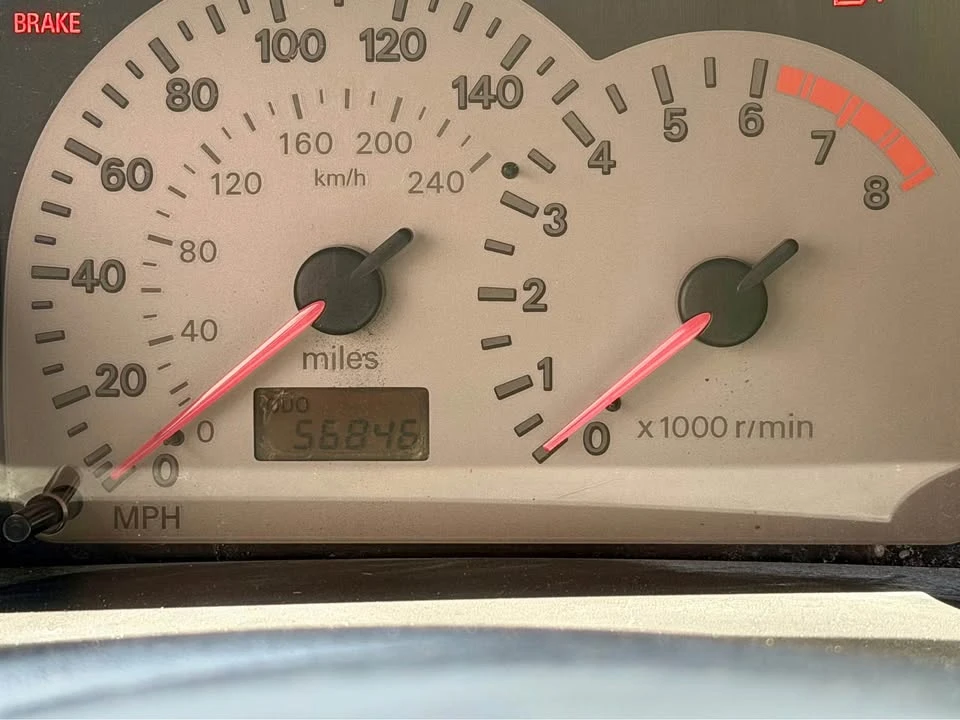 2002 Mitsubishi Eclipse 3rd Gen - Image 14 of 15