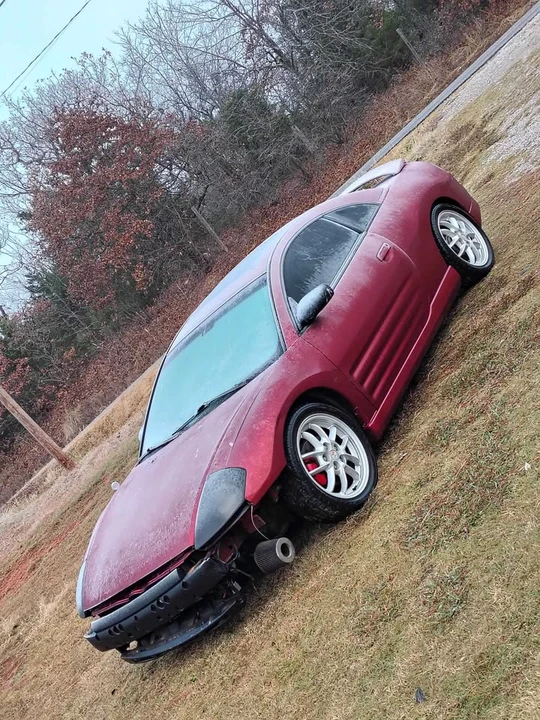 2002 Mitsubishi Eclipse 3rd Gen - Image 2 of 8