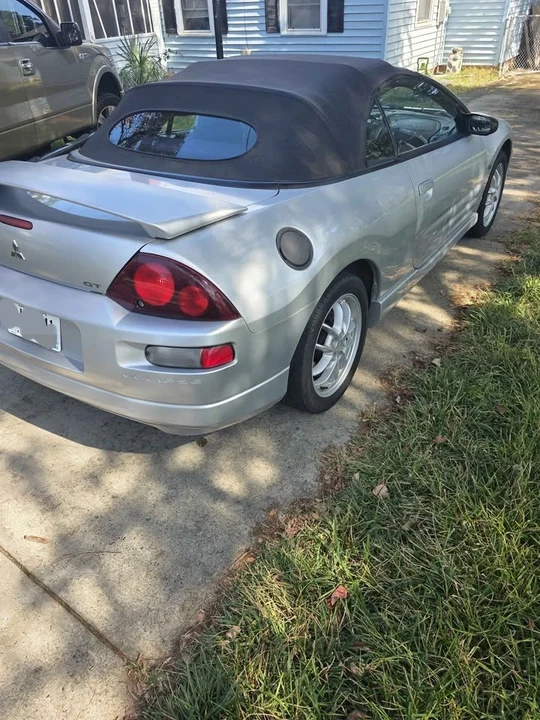 2002 Mitsubishi Eclipse 3rd Gen - Image 3 of 10
