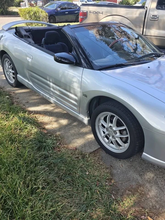 2002 Mitsubishi Eclipse 3rd Gen - Image 5 of 10
