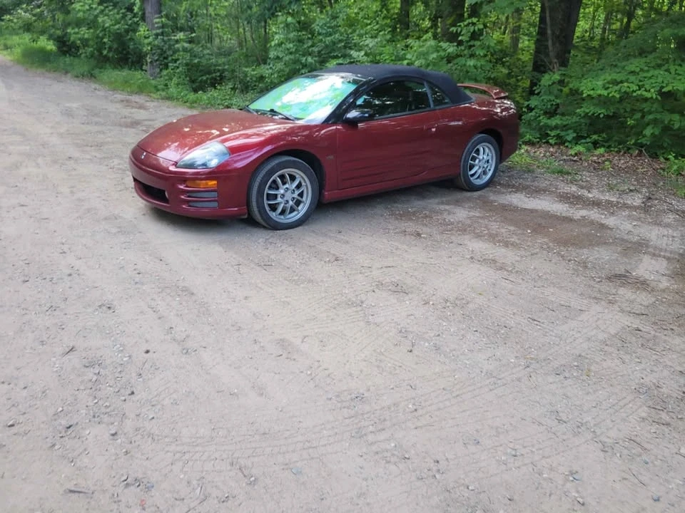 2002 Mitsubishi Eclipse 3rd Gen - Image 2 of 15