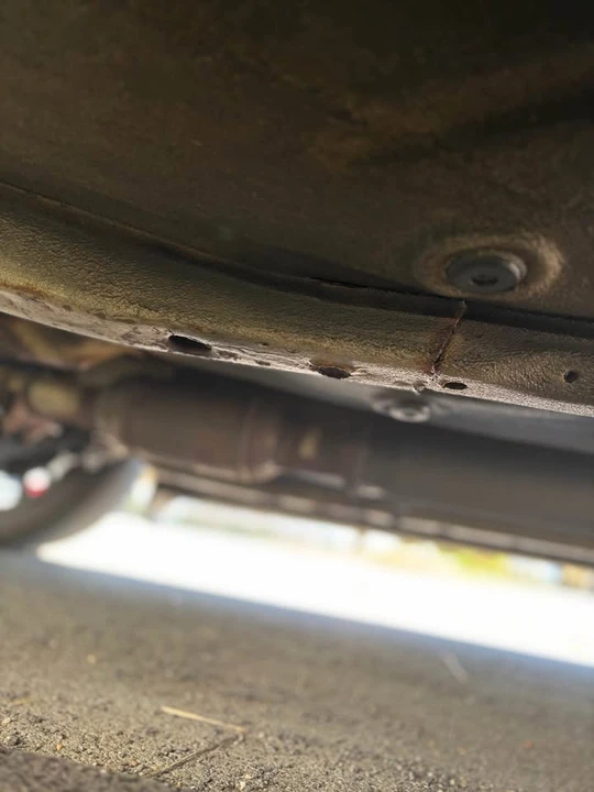 2002 Mitsubishi Eclipse 3rd Gen - Image 17 of 18