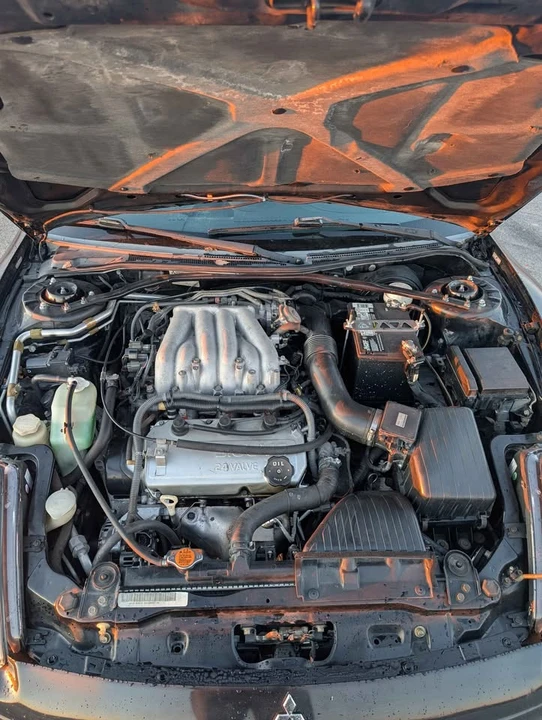 2002 Mitsubishi Eclipse 3rd Gen - Image 5 of 9