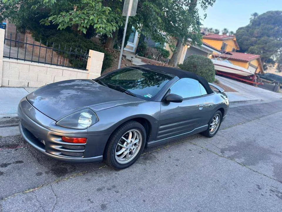 2002 Mitsubishi Eclipse 3rd Gen - Image 2 of 3