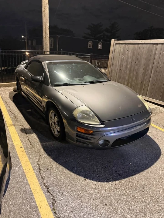 2002 Mitsubishi Eclipse 3rd Gen - Image 2 of 3