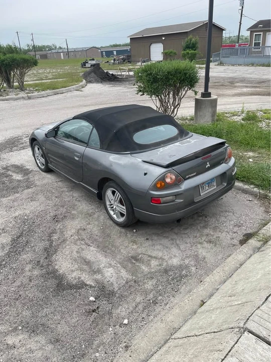2002 Mitsubishi Eclipse 3rd Gen - Image 2 of 4