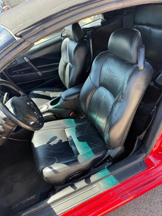 2002 Mitsubishi Eclipse 3rd Gen - Image 10 of 16