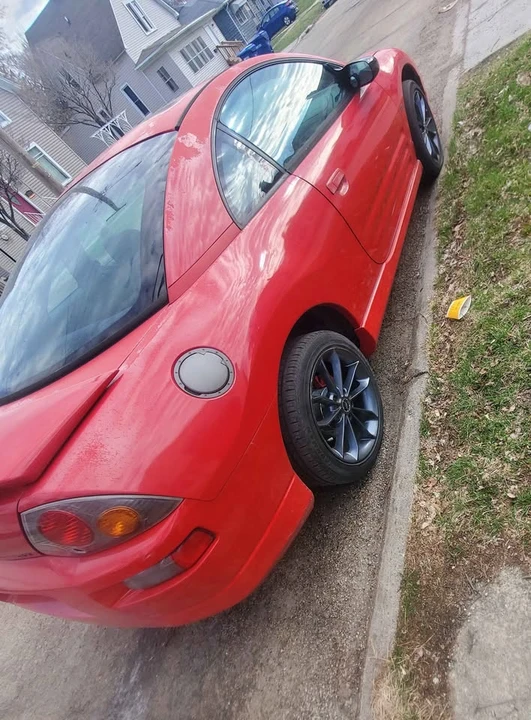 2002 Mitsubishi Eclipse 3rd Gen - Image 4 of 8
