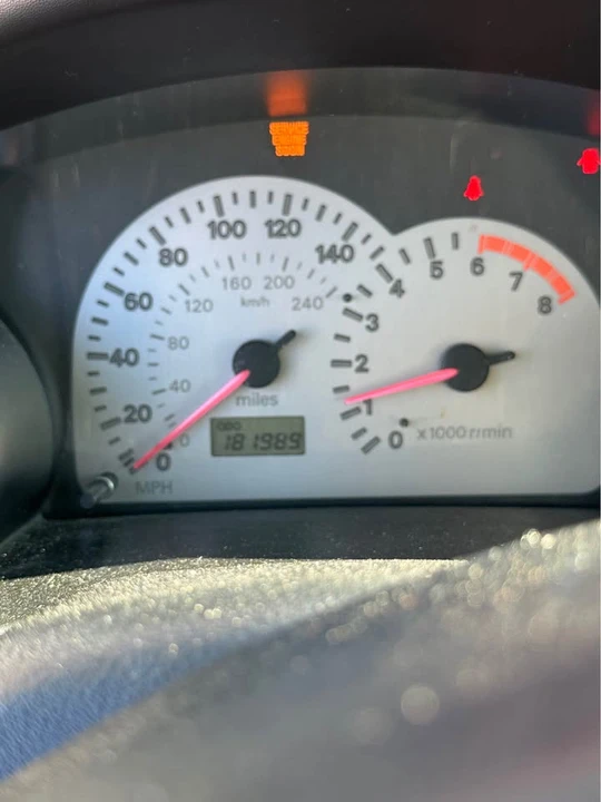 2002 Mitsubishi Eclipse 3rd Gen - Image 10 of 10