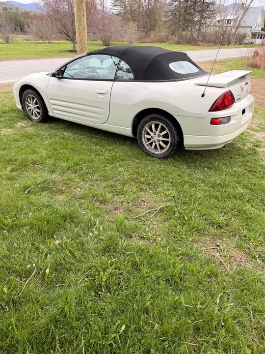 2002 Mitsubishi Eclipse 3rd Gen - Image 3 of 9