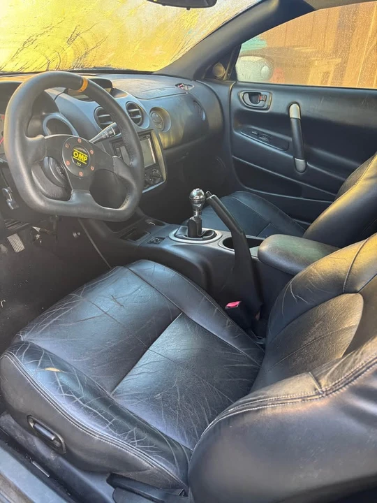 2002 Mitsubishi Eclipse 3rd Gen - Image 3 of 4