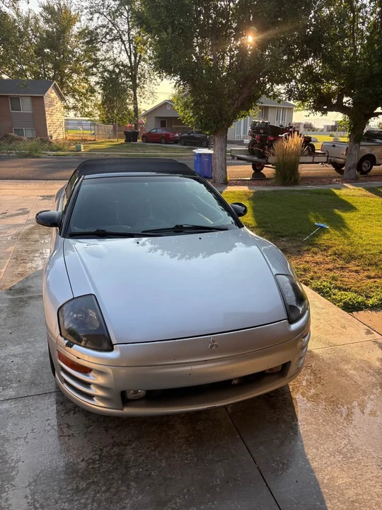 2002 Mitsubishi Eclipse 3rd Gen - Image 4 of 10