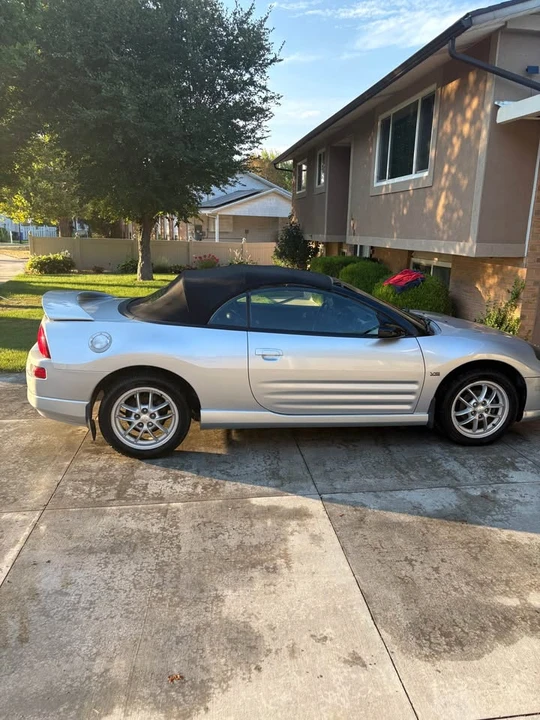 2002 Mitsubishi Eclipse 3rd Gen - Image 3 of 10