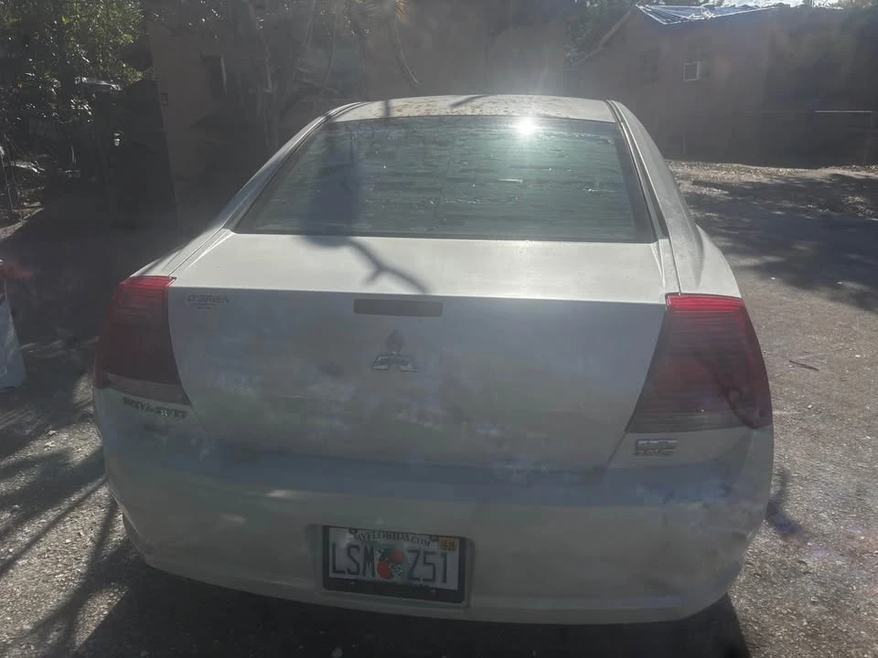 2002 Mitsubishi Galant 8th Gen - Image 3 of 3