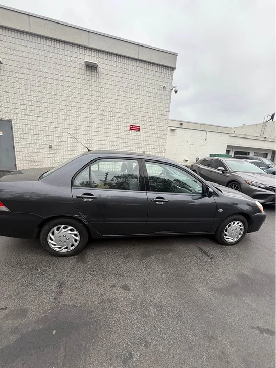 2002 Mitsubishi Lancer 7th Gen - Image 6 of 9