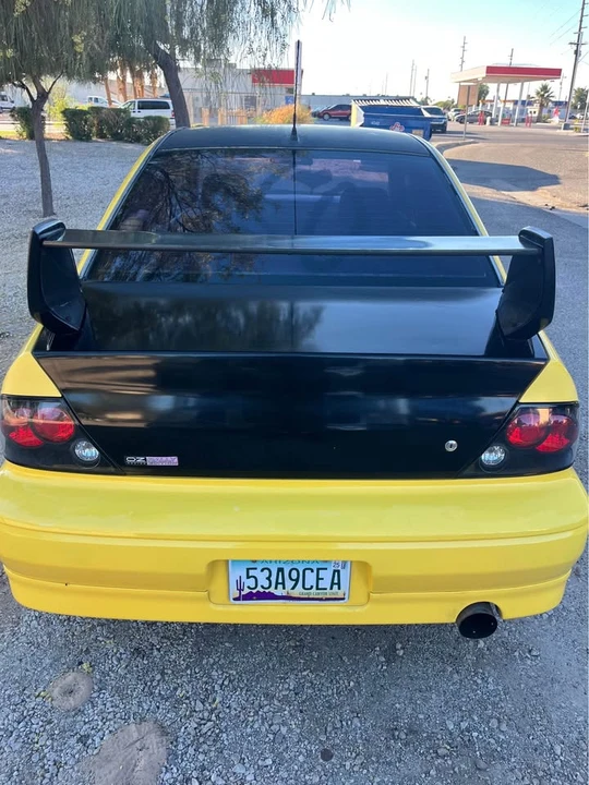 2002 Mitsubishi Lancer 8th Gen - Image 10 of 12