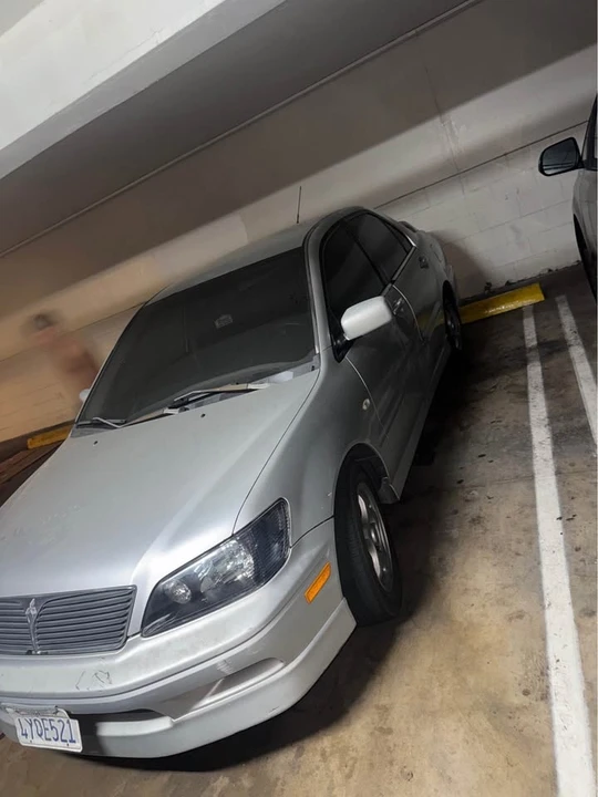 2002 Mitsubishi Lancer 8th Gen - Image 7 of 11