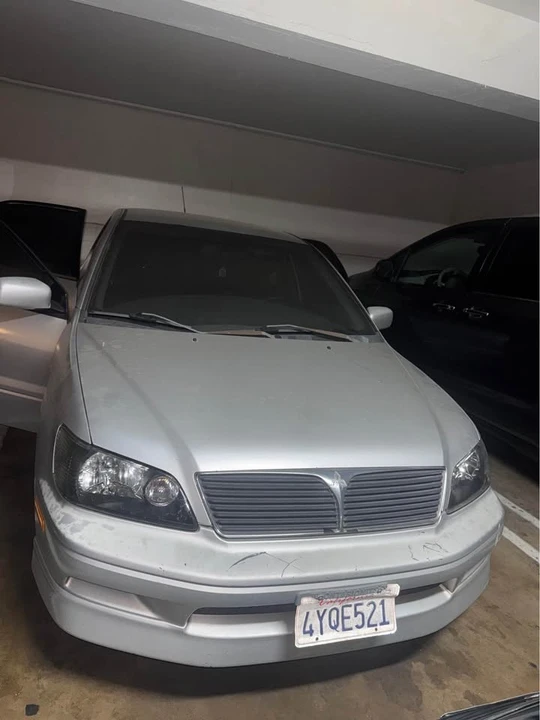 2002 Mitsubishi Lancer 8th Gen - Image 8 of 11