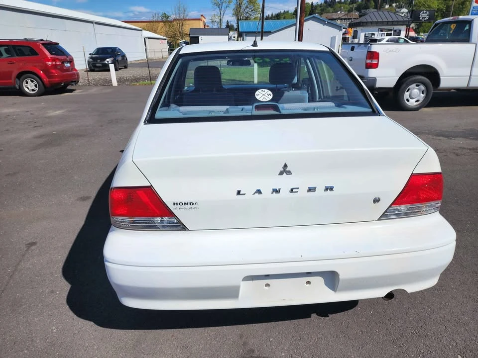 2002 Mitsubishi Lancer 8th Gen - Image 3 of 6