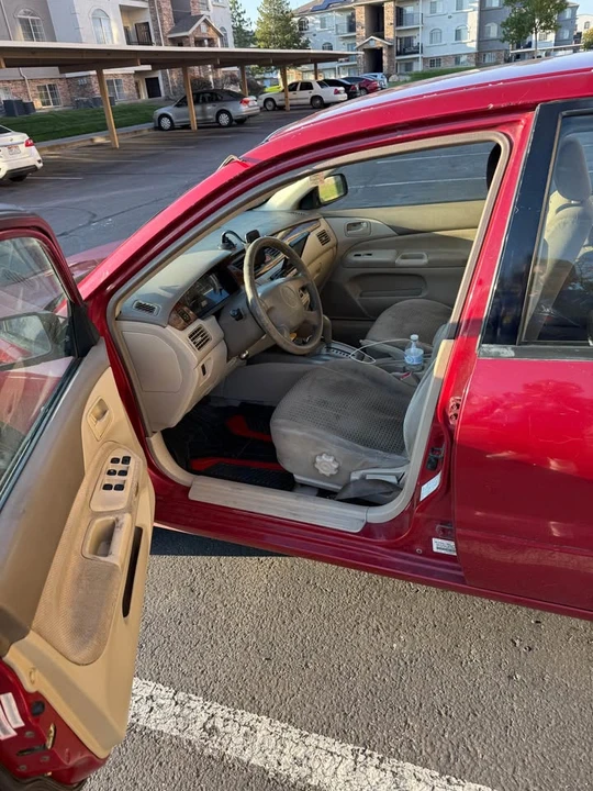2002 Mitsubishi Lancer 7th Gen - Image 8 of 11