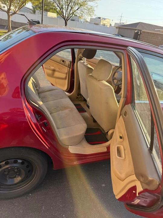 2002 Mitsubishi Lancer 7th Gen - Image 9 of 11