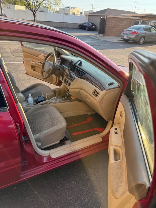 2002 Mitsubishi Lancer 7th Gen - Image 7 of 11