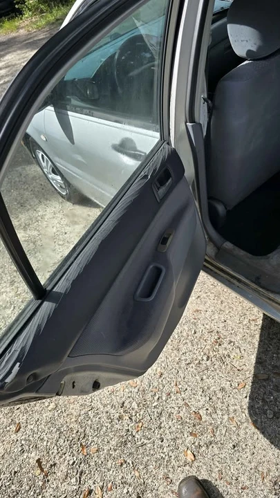 2002 Mitsubishi Lancer 7th Gen - Image 6 of 12
