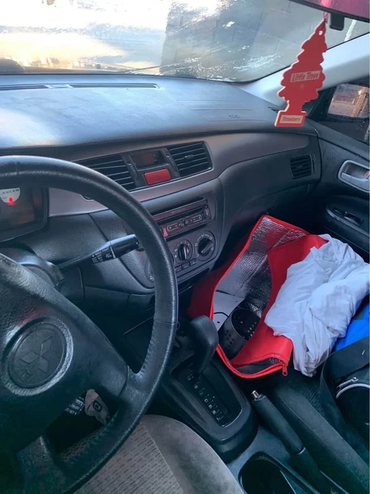 2002 Mitsubishi Lancer 8th Gen - Image 3 of 6