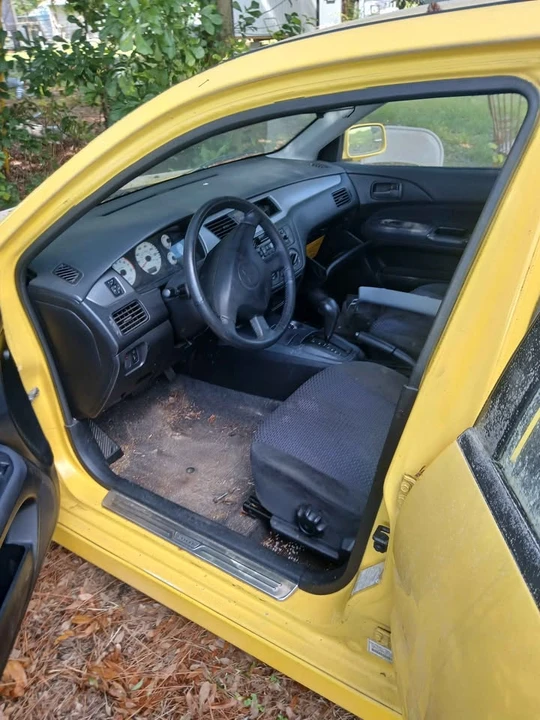 2002 Mitsubishi Lancer 8th Gen - Image 3 of 6