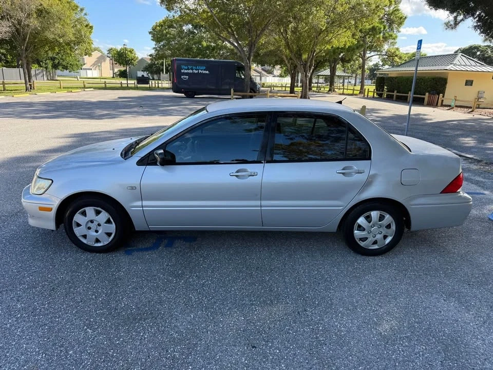 2002 Mitsubishi Lancer 7th Gen - Image 2 of 8