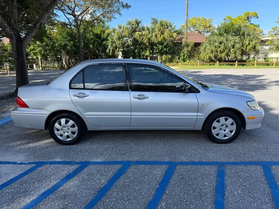 2002 Mitsubishi Lancer 7th Gen - Image 3 of 8